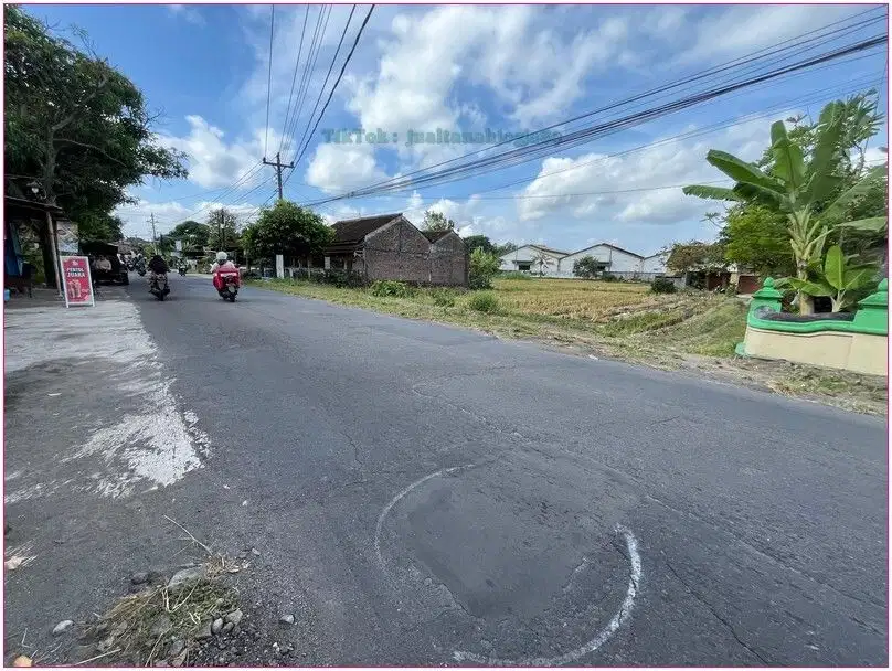 Lokasi Dekat Bandara Adisucipto Yogyakarta Sleman, BERBAH