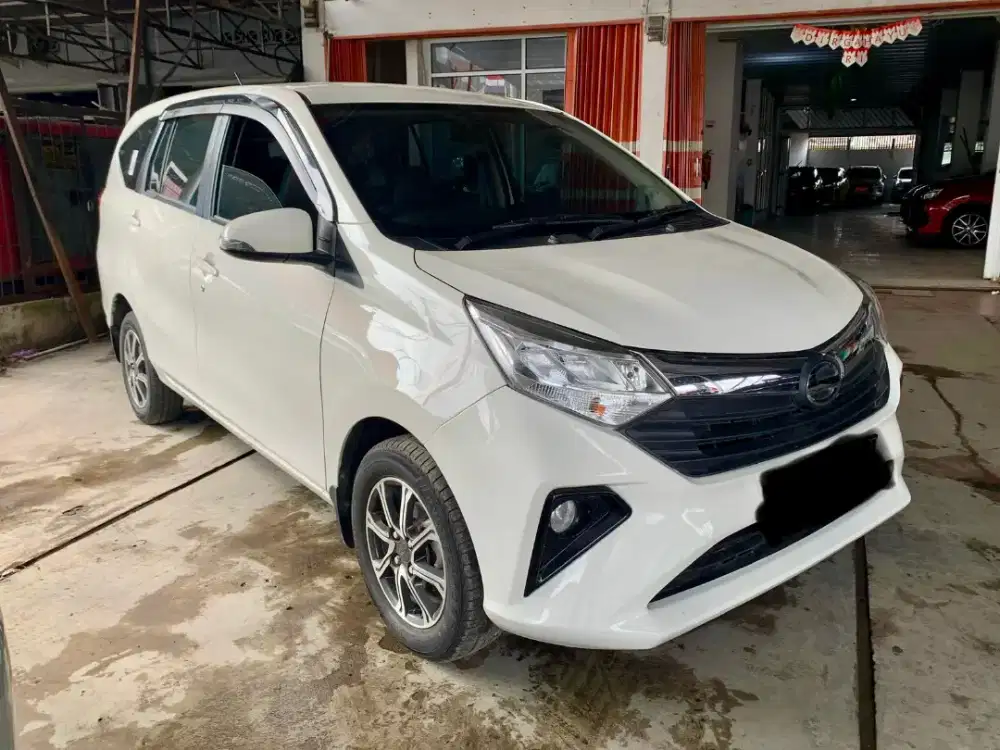 Daihatsu Sigra R AT 2021