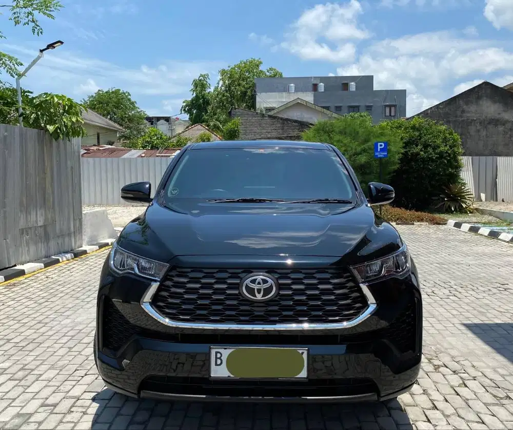 TOYOTA INNOVA ZENIX TYPE Q 2022