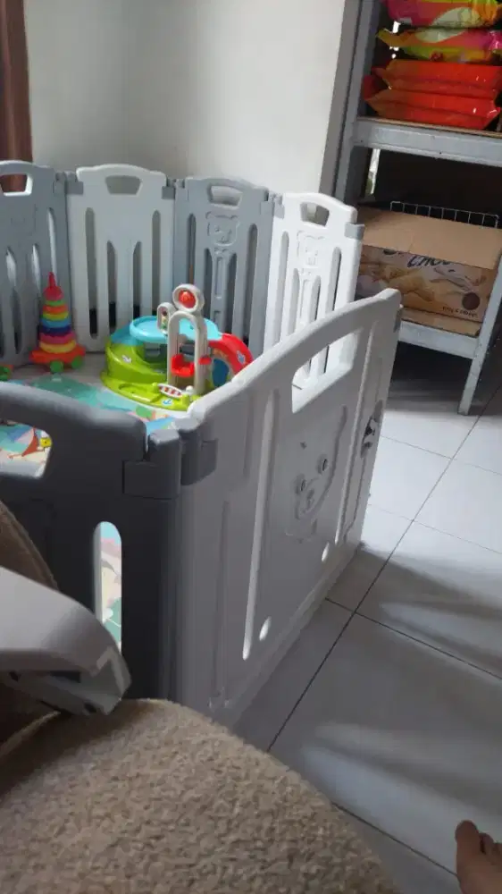 Pagar pengaman bayi parklon