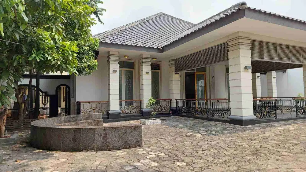 Rumah Bisa Usaha  Cafe Sekolah Pondok Labu