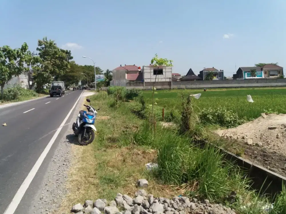Jual tanah lokasi Kartosuro luas 3950mtr hrg 3,5jt/MTR nego