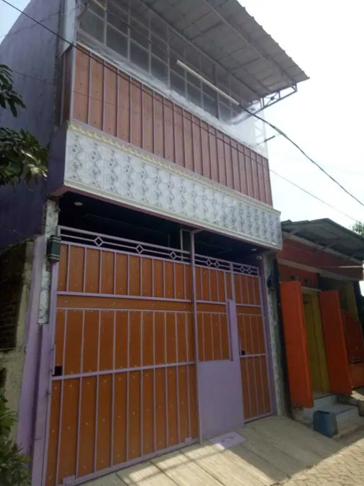 Rumah 2,5 Lantai di Perumahan Griya Tangerang Asri Luas