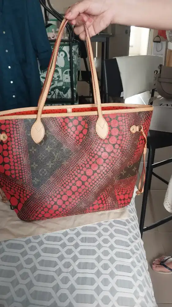 Jual tas LV kondisi 95%