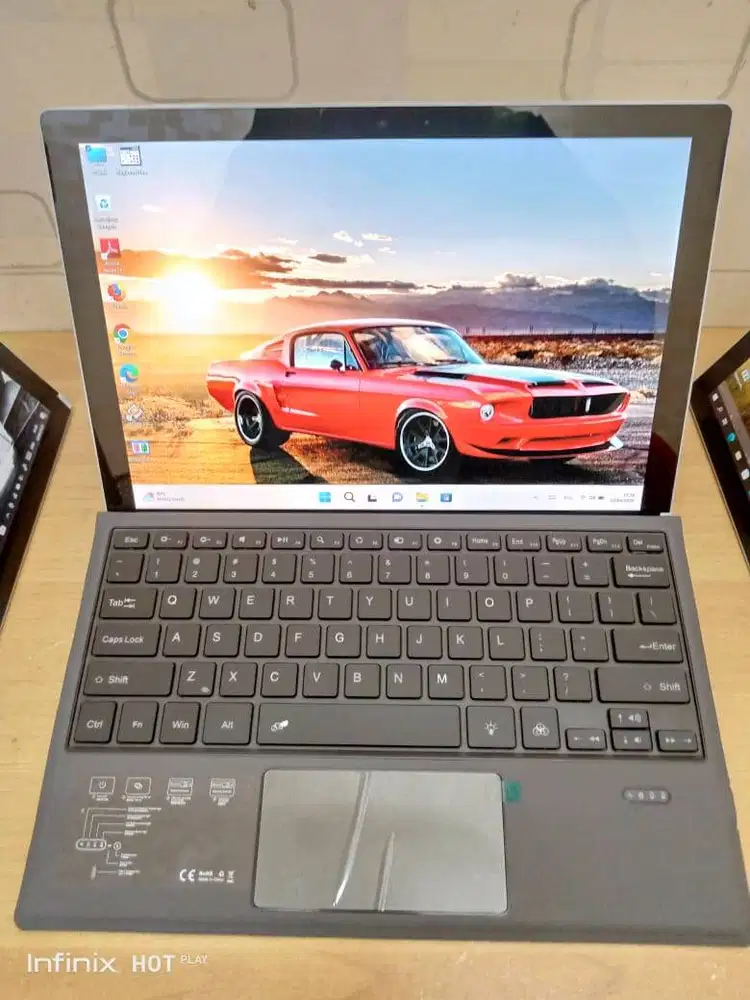 Surface pro 5 core i5 gen 7 ram 8gb ssd 256gb 2in1 2nd kuliah & kerja