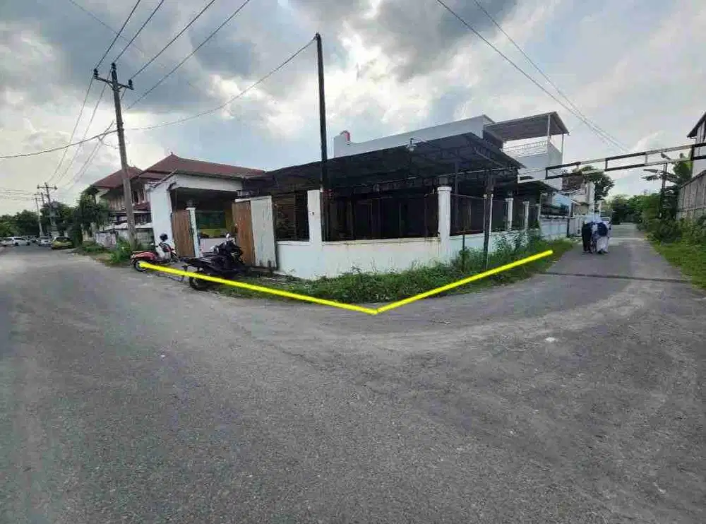 Ruang Usaha Strategis Karangasem Dekat UMS