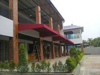 kanopi kain awning warna merah dengan tukang ahli