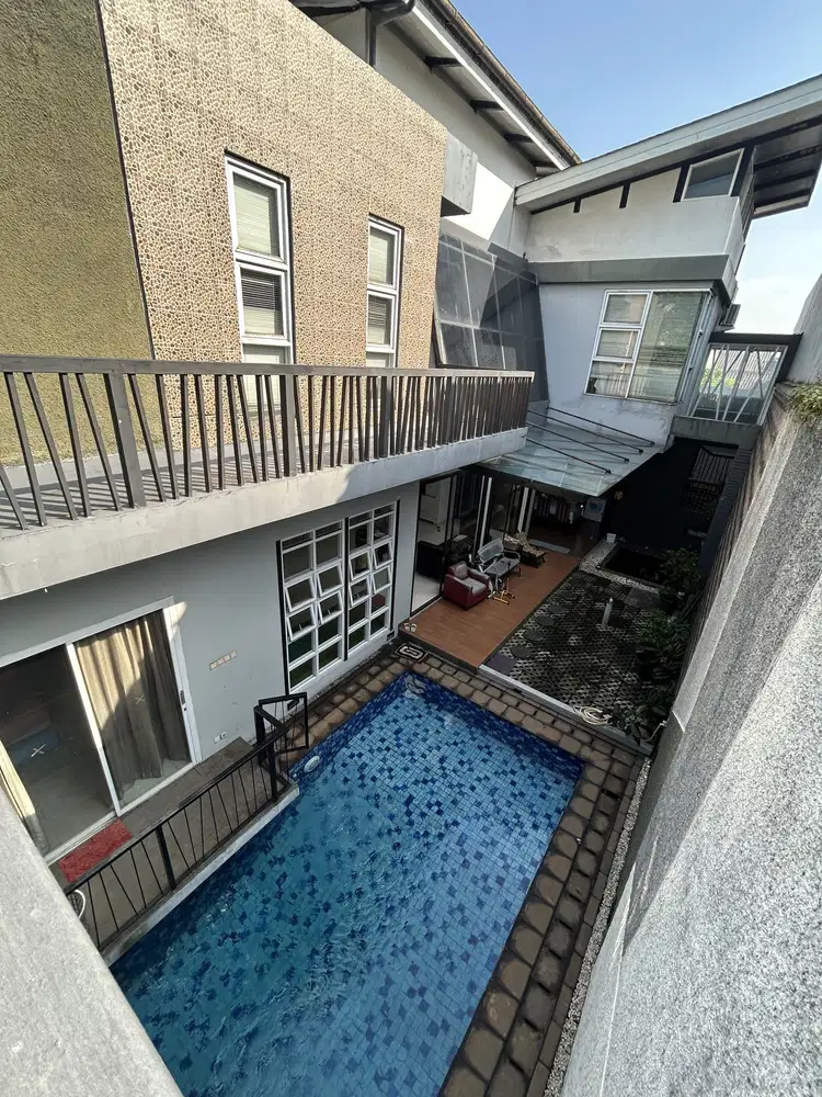 Turun harga Open Space modern Spacious House di Kavling Polri