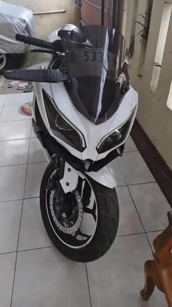 Kawasaki Ninja 250Fi White Tahun 2013
