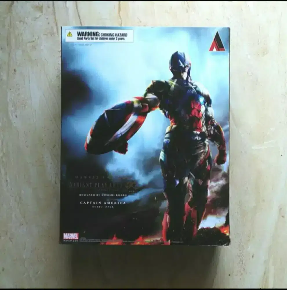 Play Arts Kai - CAPTAIN AMERICA (ORIGINAL SQUARE ENIX)