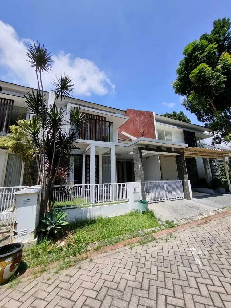 Rumah Cantik Harga Ciamik Permata Jingga Dekat Kampus UB UMM UIN UM