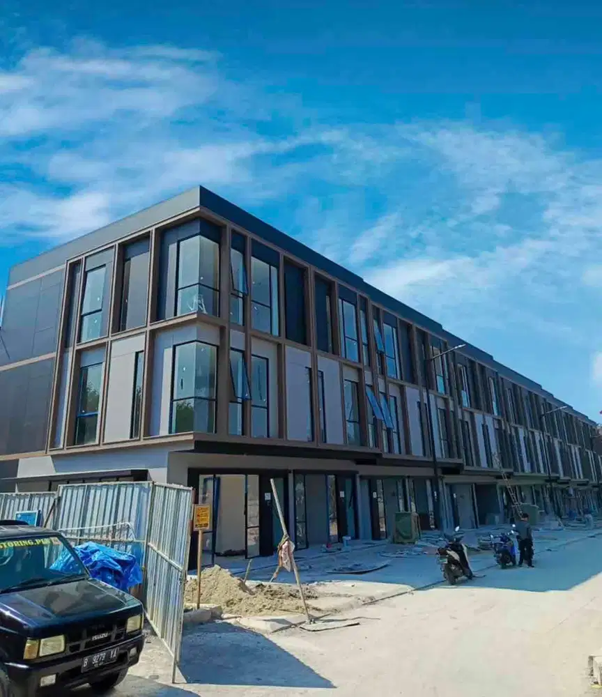 RUKO MATARAM LIPPO CIKARANG FREE BIAYA KPR DP 5 %