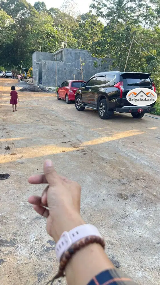 Tanah nemel UNNES jalan lebar 8 meter lingkungan kos kosan Ring 1 UNNES