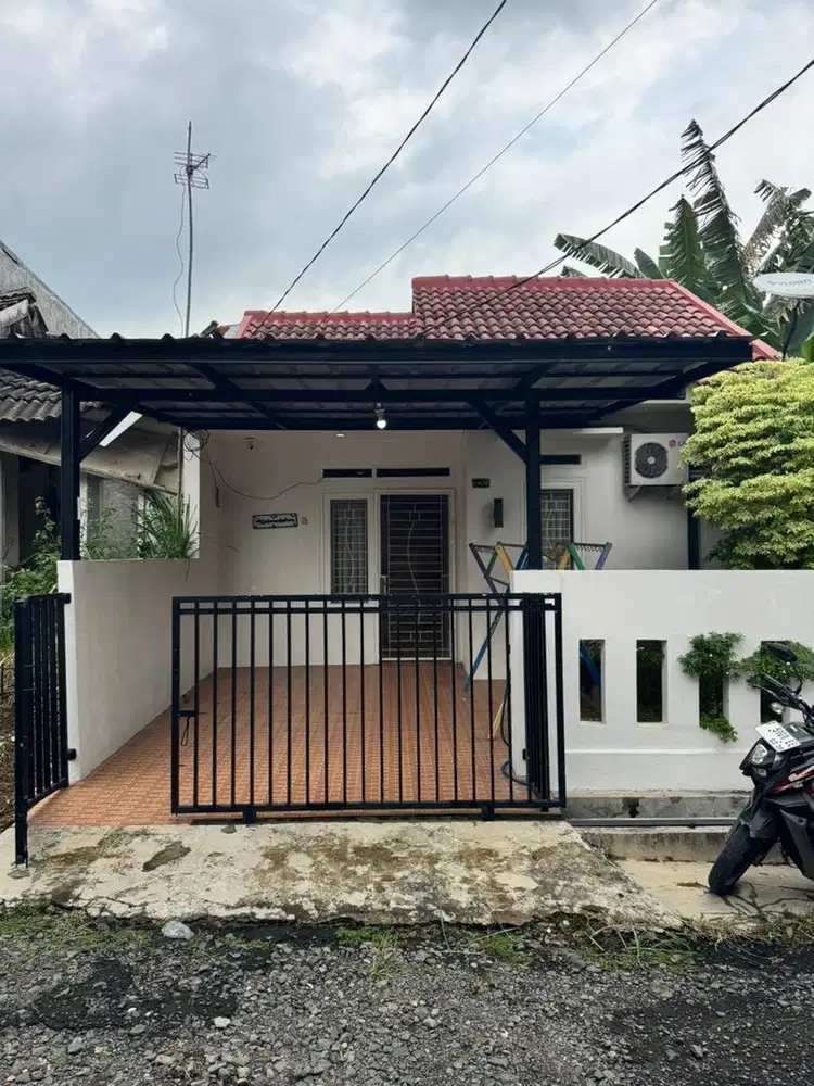 DIJuAL CEPAT - Rumah Siap Huni - Semi Furnished