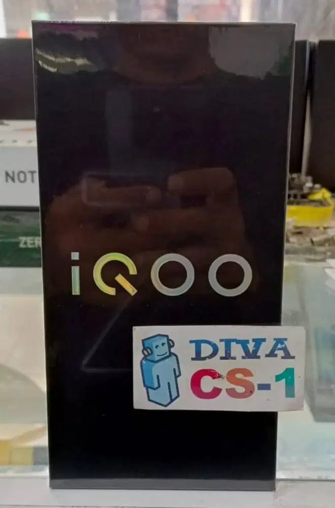 Vivo iQOO Z10 Lite Ram 8Gb 128Gb Amoled SnapDragon 685 Batere 6000mAh