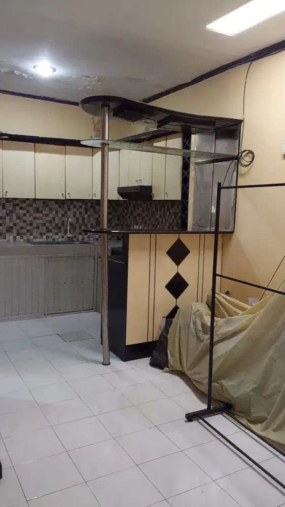DIJUAL RUMAH SIAP HUNI HADAP SELATAN JALAN SUPER LEBAR DI DAAN MOGOT BARU