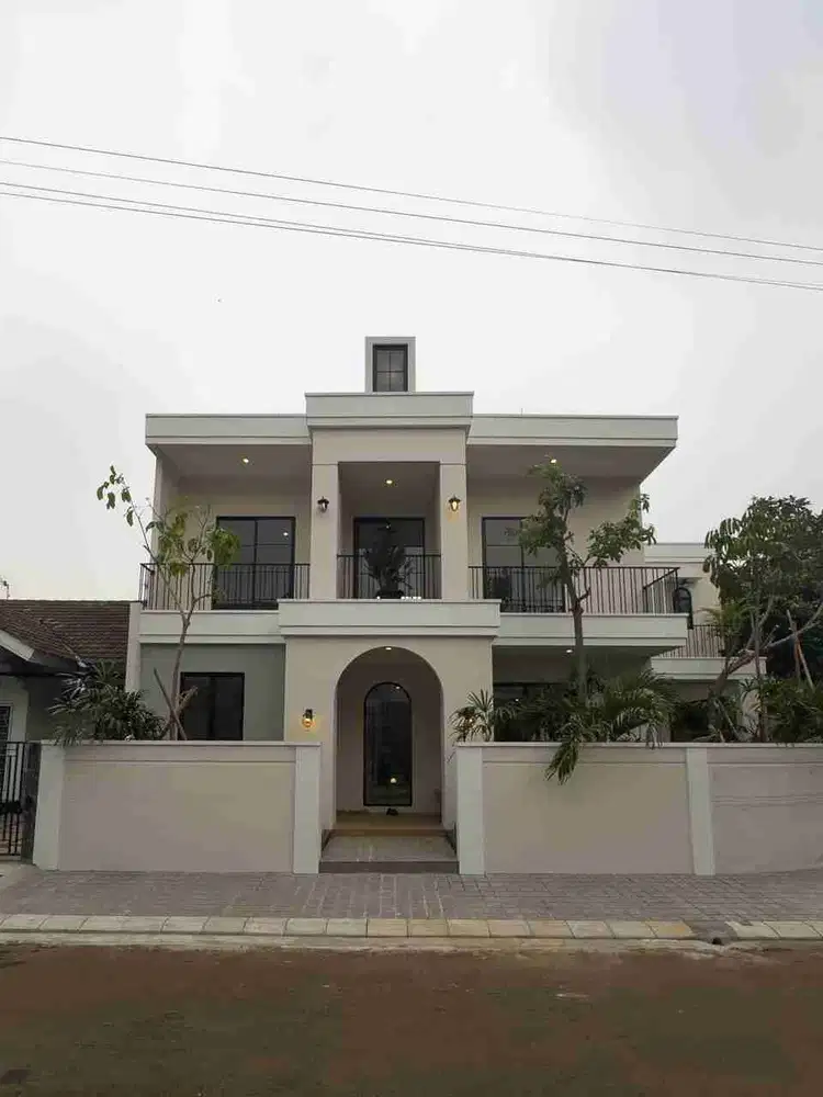 BRAND NEW HOUSE HOOK KENCANA LOKA BSD TANGSEL