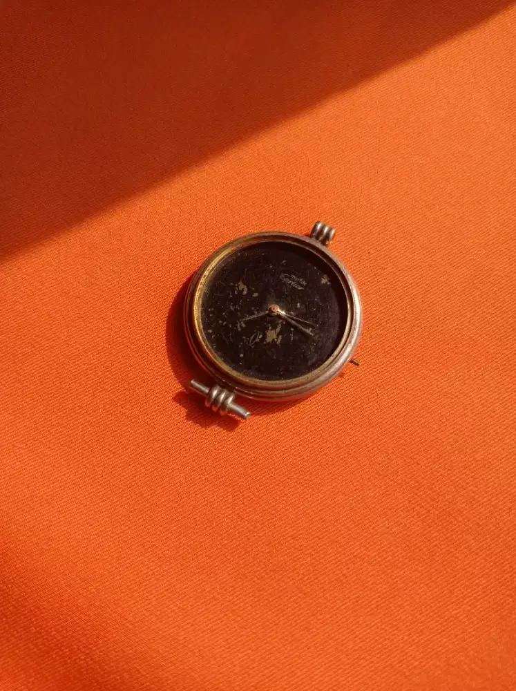 Jam Tangan Cartier
must de