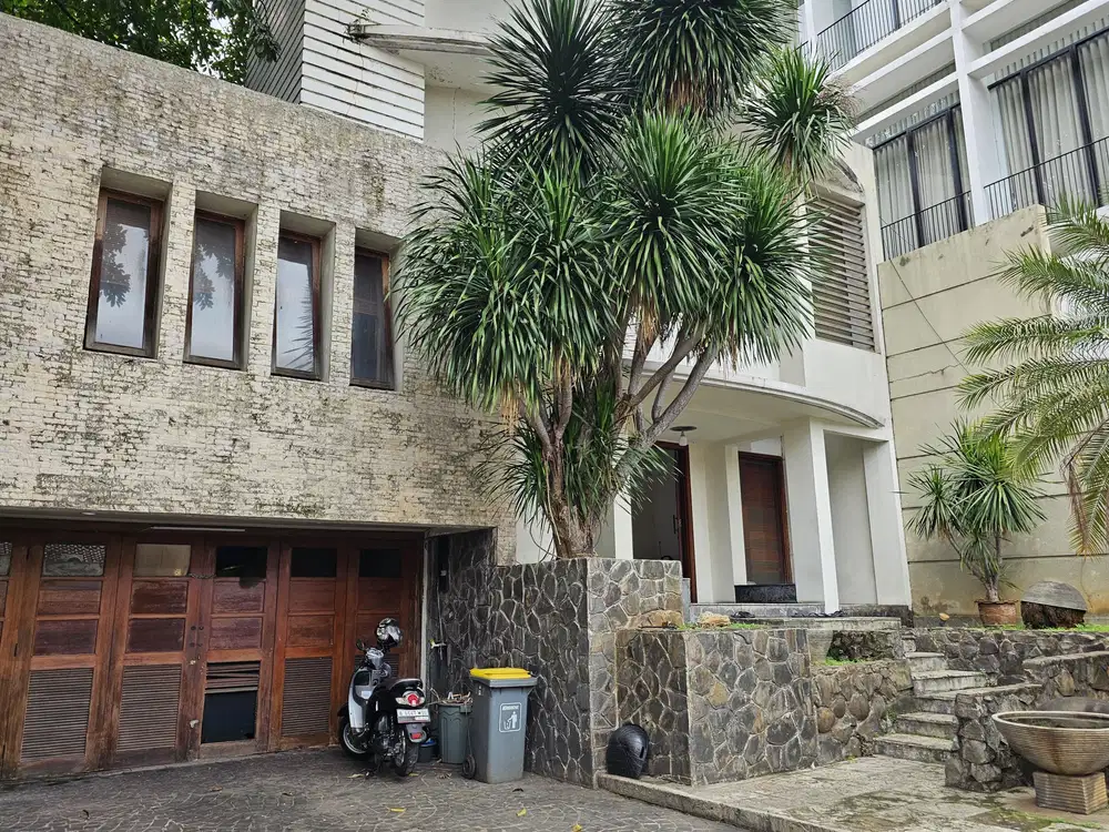 400M2 TENGAH KOTA JAKARTA, HARGA BERSAHABAT