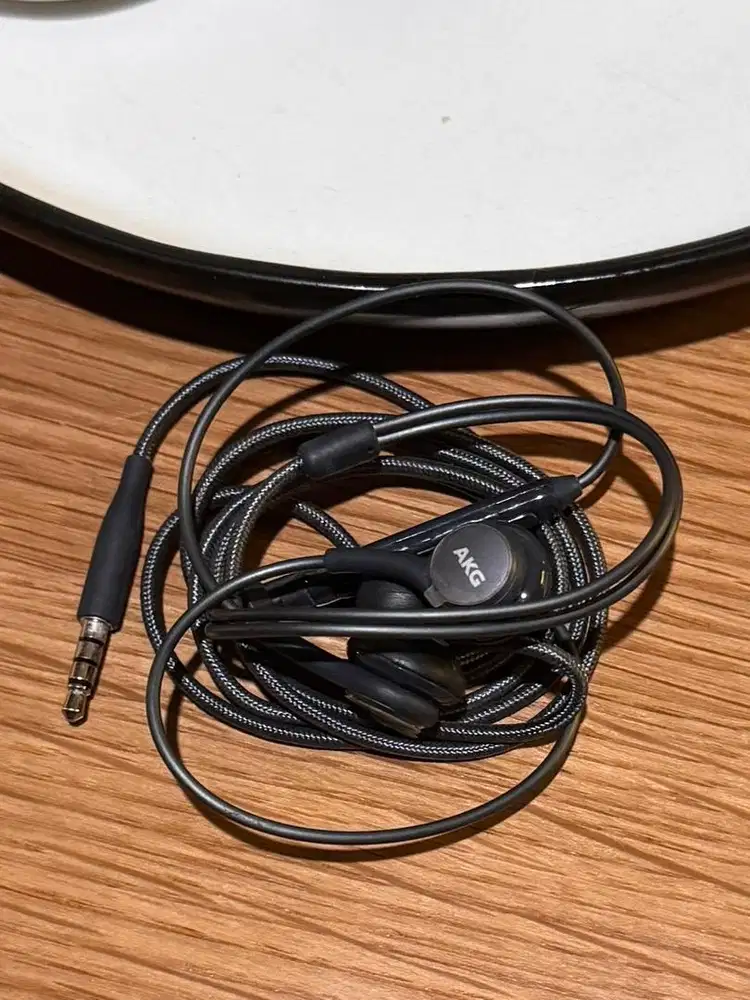 Headset AKG USB-C dan jack 3.5mm original s26 ultra s25 s24 s23 bawaan