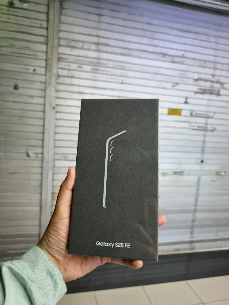 SAMSUNG S25 FE 5G BERGARANSI RESMI BONUS ADAPTER 45W