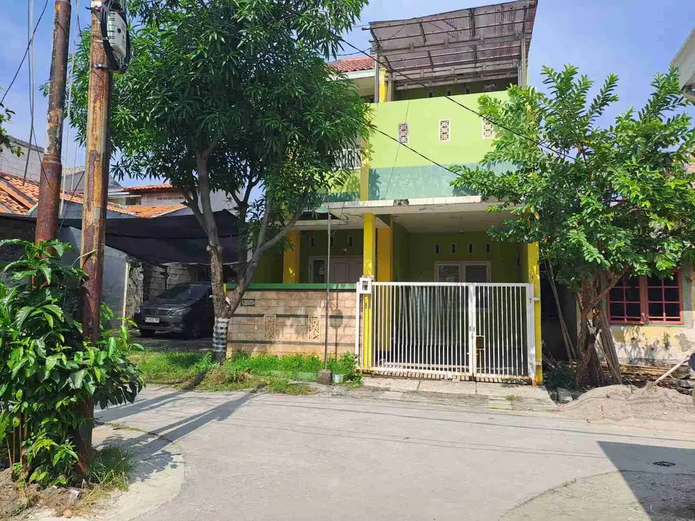 Dijual rumah 2 lantai di perumnas Telukjambe timur Karawang