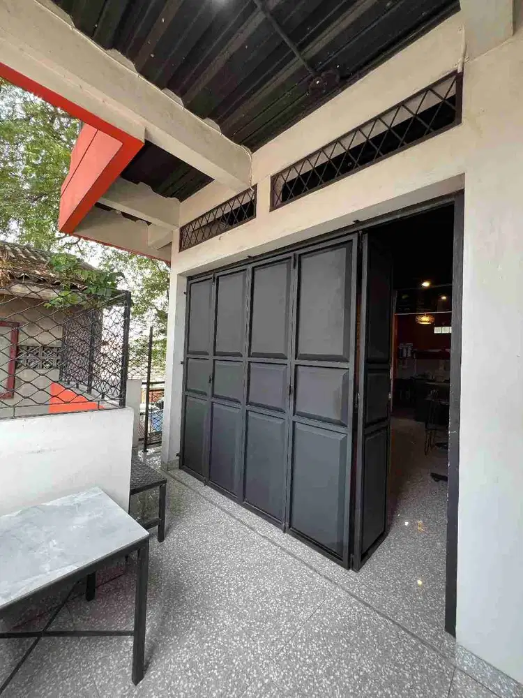 RUANG USAHA  BLOK A KEBAYORAN BARU JAKARTA SELATAN