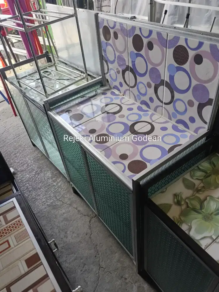 Rak piring Rak kompor bawah keramik