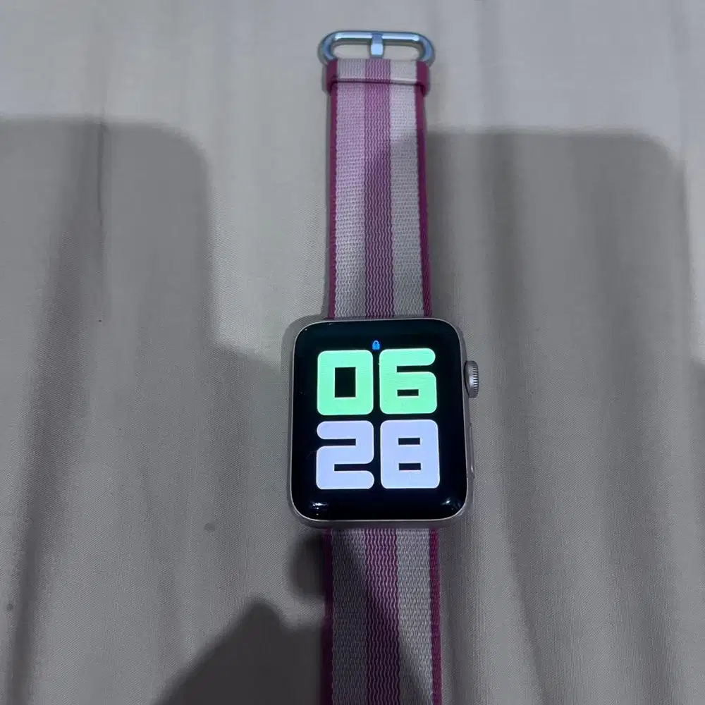 Apple Watch Generasi ke 2, Garansi IBOX, 42mm Rose Gold