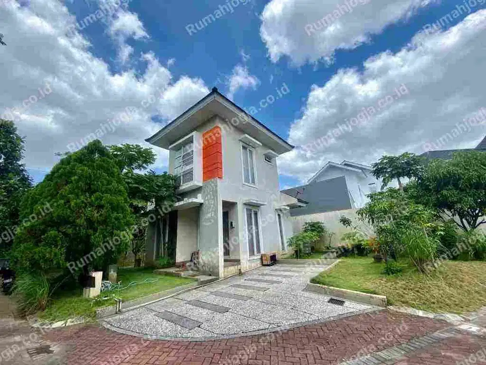 rumah sangat strategis dalam perumahan greenhills jln Kaliurang KM 9