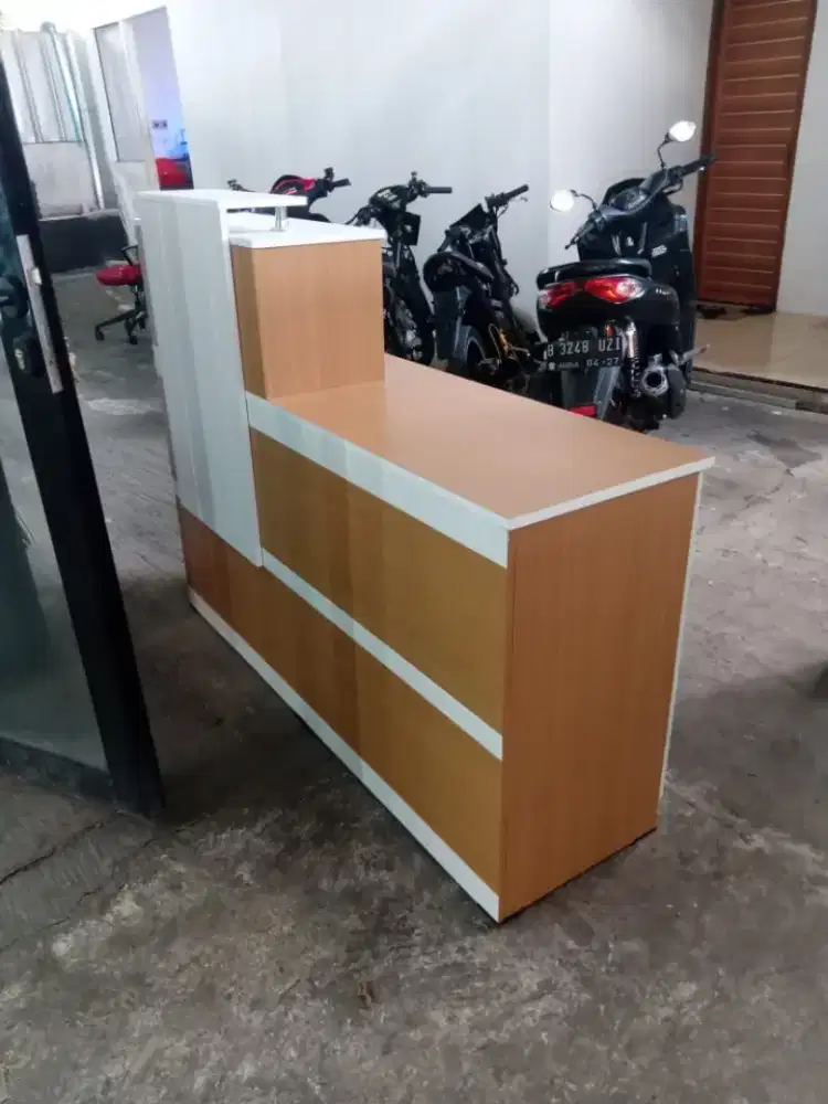 MEJA KASIR MINIMALIS TOKO LAUNDRY ( MEJA TOKO RESEPSIONIS) COD