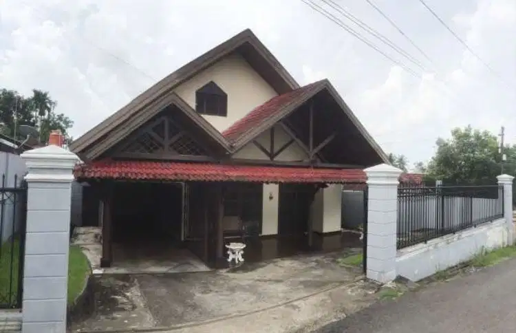 Rumah Jl. Imam Bonjol. Telanai pura Jambi