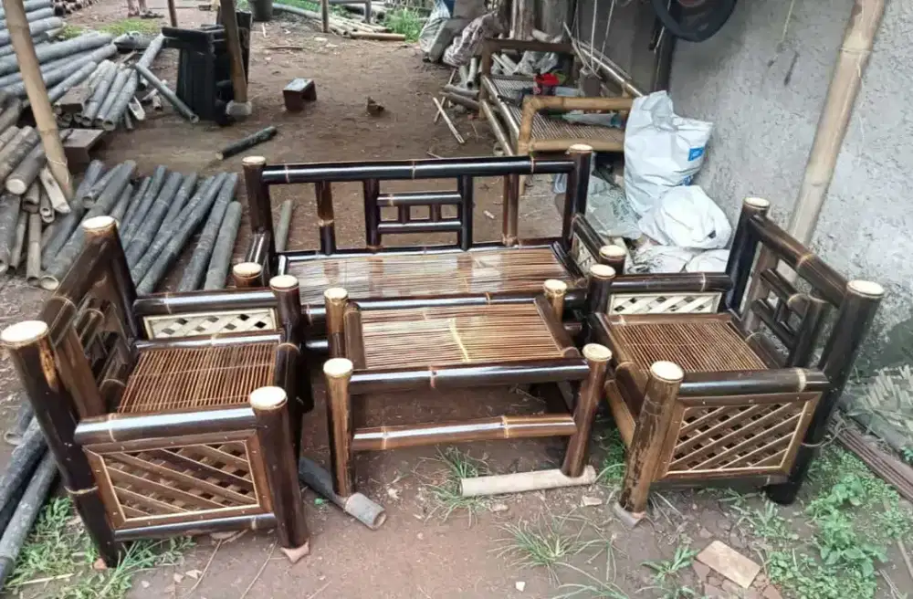 Setelan Kursi Minimalis