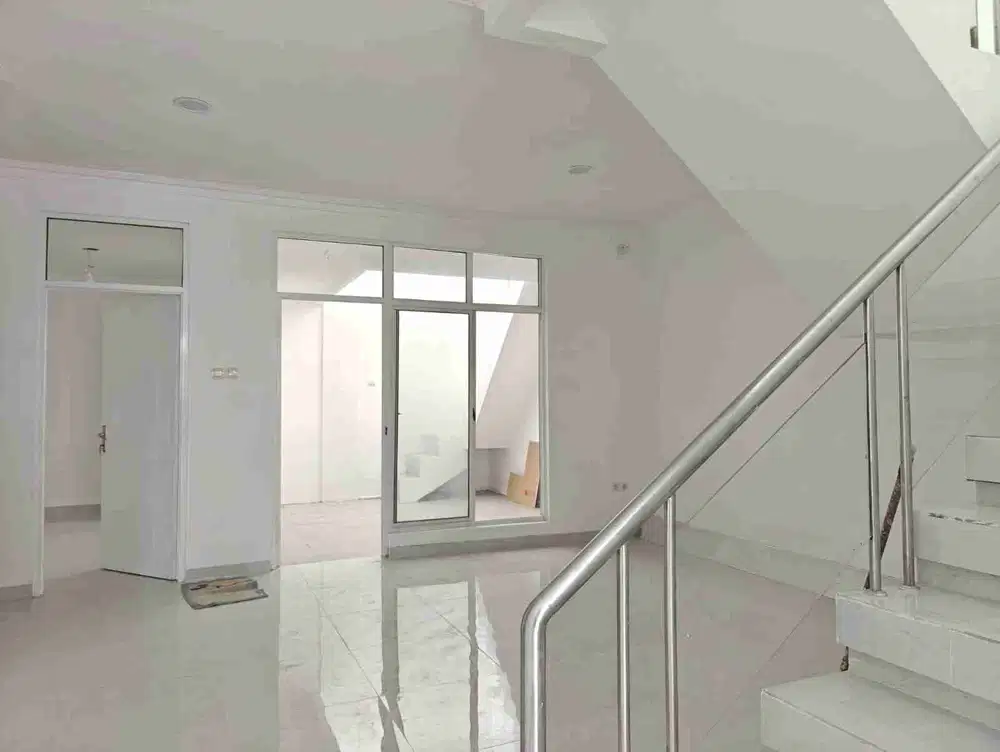 Dijual Rumah Cluster Modernland Tangerang