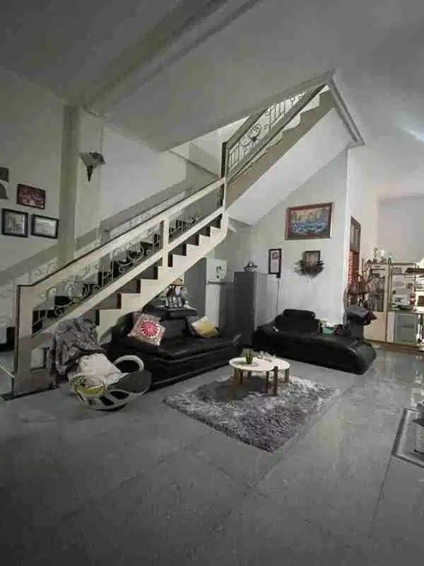 dijual rumah bangunan kokoh di wisma permai surabaya timur row 3.5 mbl