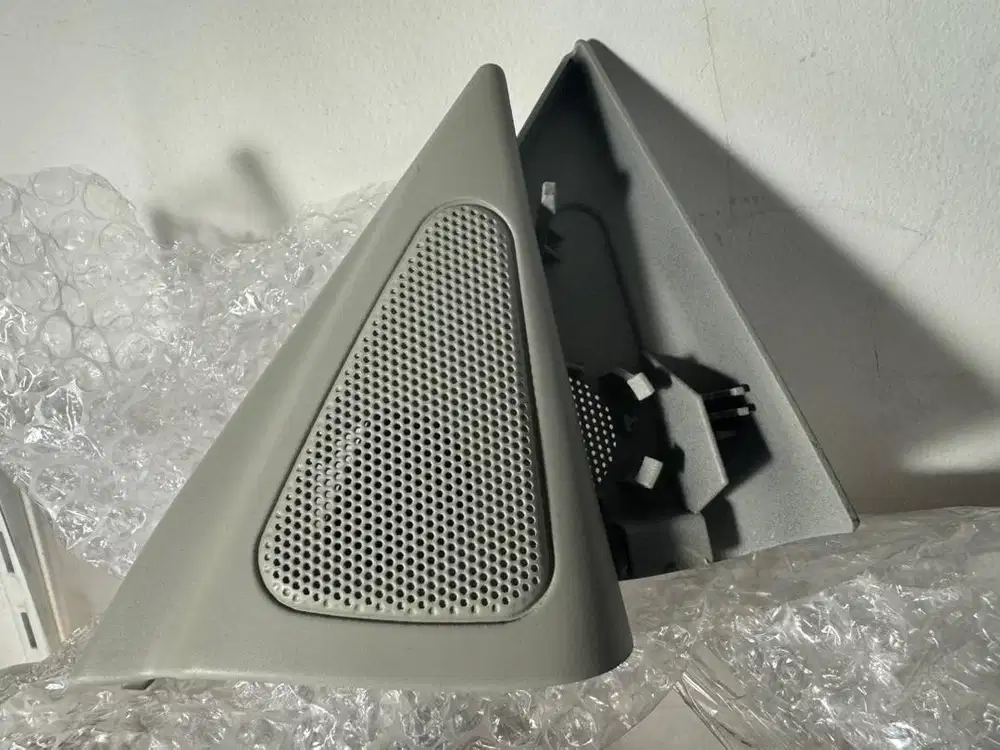 W208 CLK Speaker Cover Tweeter Cover Trim  Mercedes Benz CLk