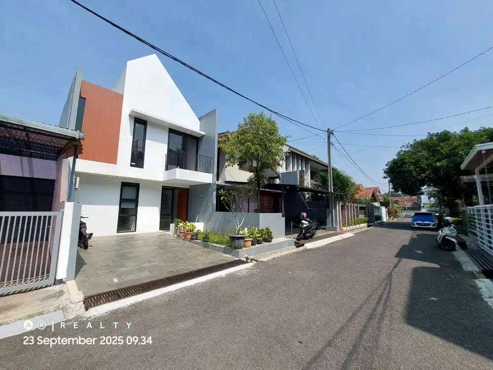 RUMAH BARU CIGADUNG DAGO BANDUNG Lokasi Strategis Harga Terjangkau
