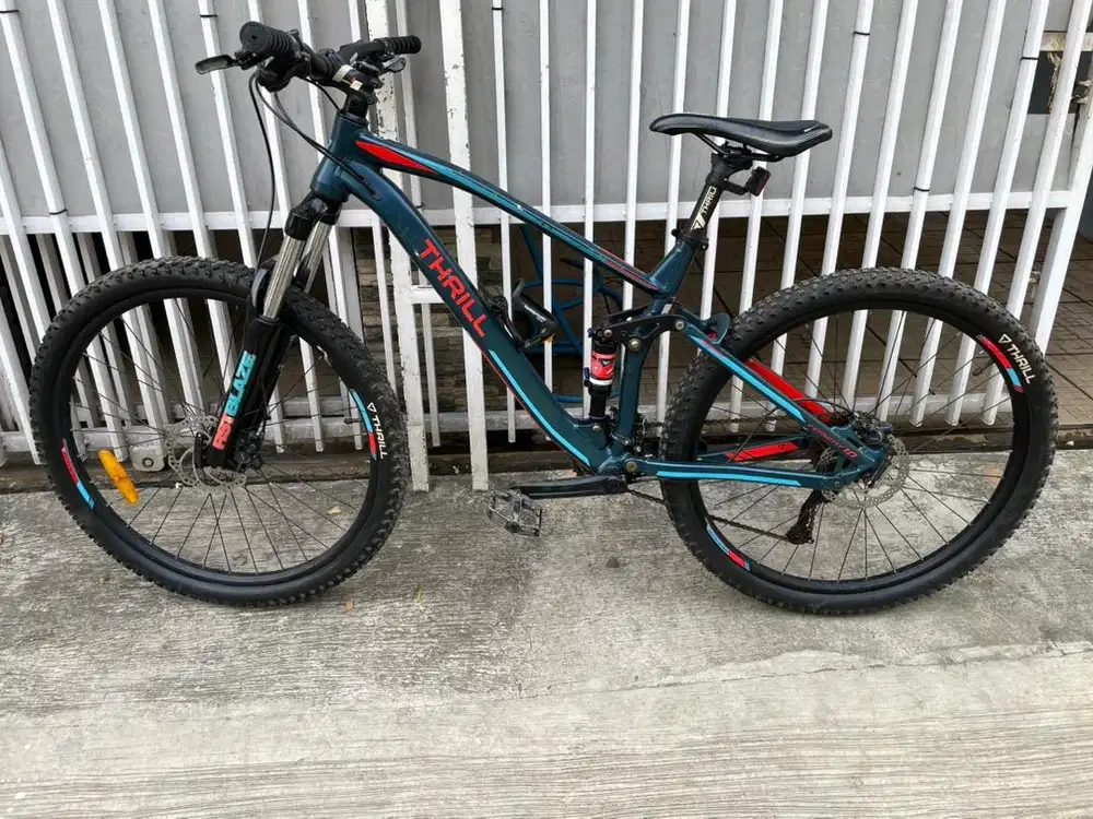 Sepeda THRILL FERVENT 1.0