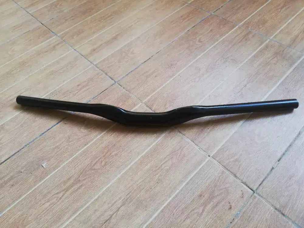 Di jual setang sepeda OS merek Cross bahan aluminium