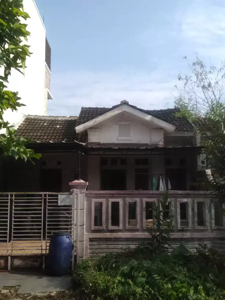 Dijual Rumah Murah BU di Komplek Metland