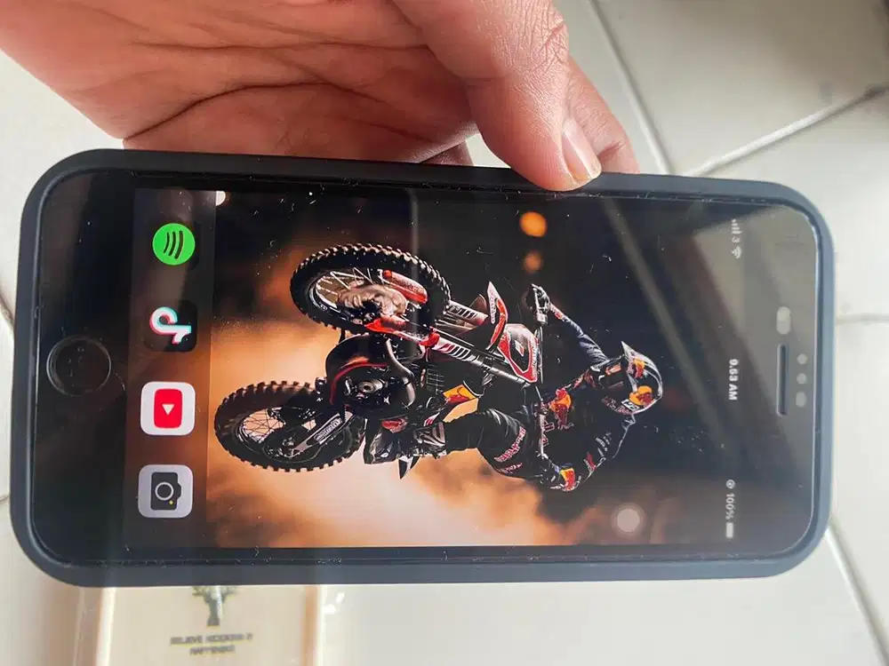 Iphone 7 + plus 32gb LL/A