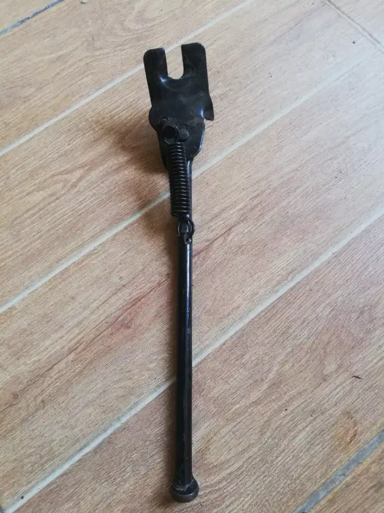 Dijual setandar sepeda ukuran ring 18