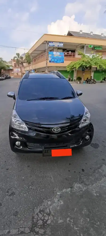 Xenia 2013 type x upgrade interior