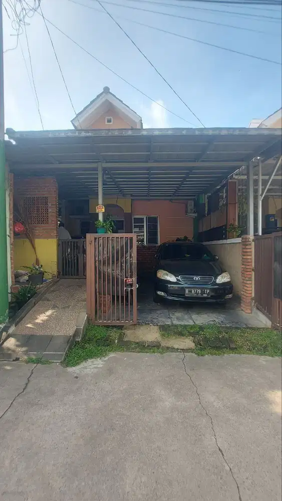 RUMAH LUAS, HARGA PAS, LOKASI STRATEGIS