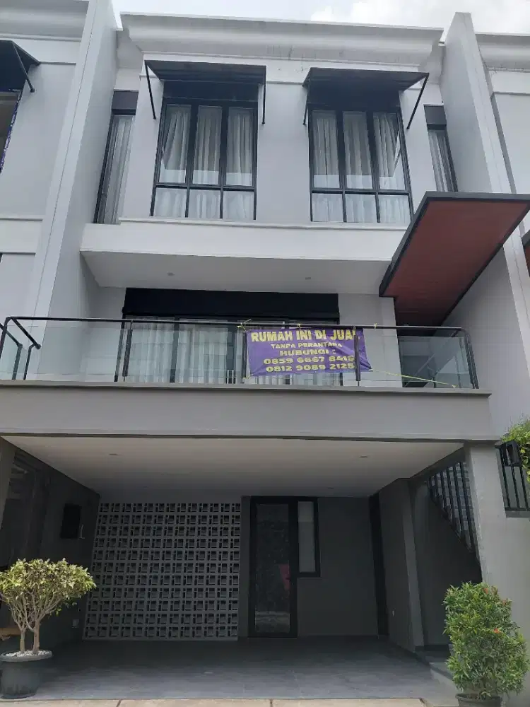 Dijual BU,  Rumah Mewah di The Residence Town House