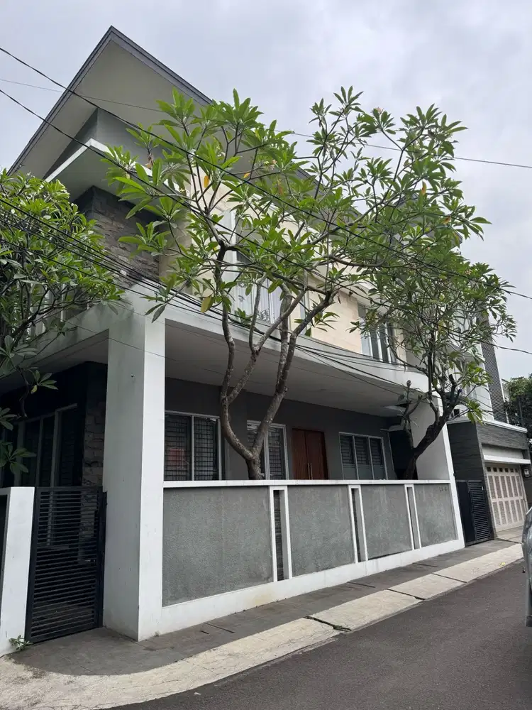 Dijual rumah siap huni, nyaman , tinggal masuk bawa koper