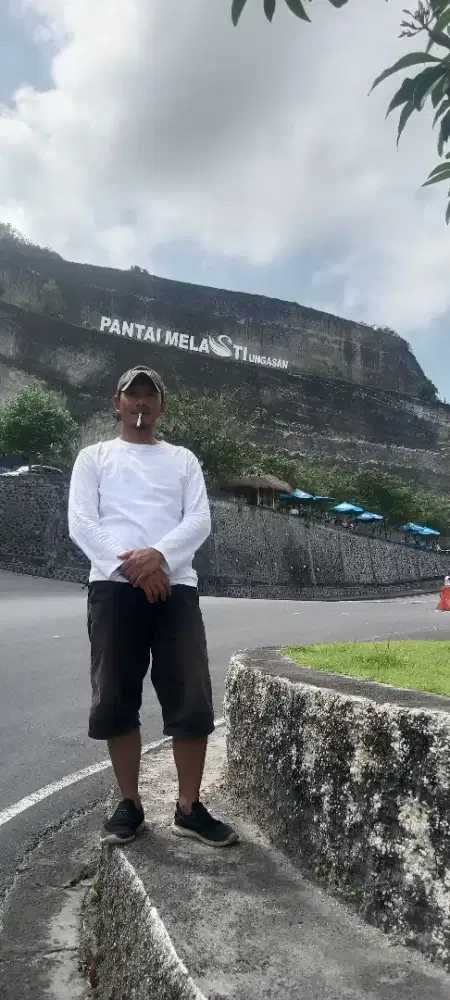 Lagi cari pekerjaan sebagai drever