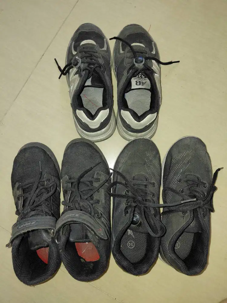 Dijual Sepatu Sekolah Pro Att size 33 bekas