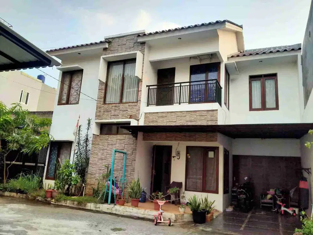 Rumah Jagakarsa Furnish Townhouse