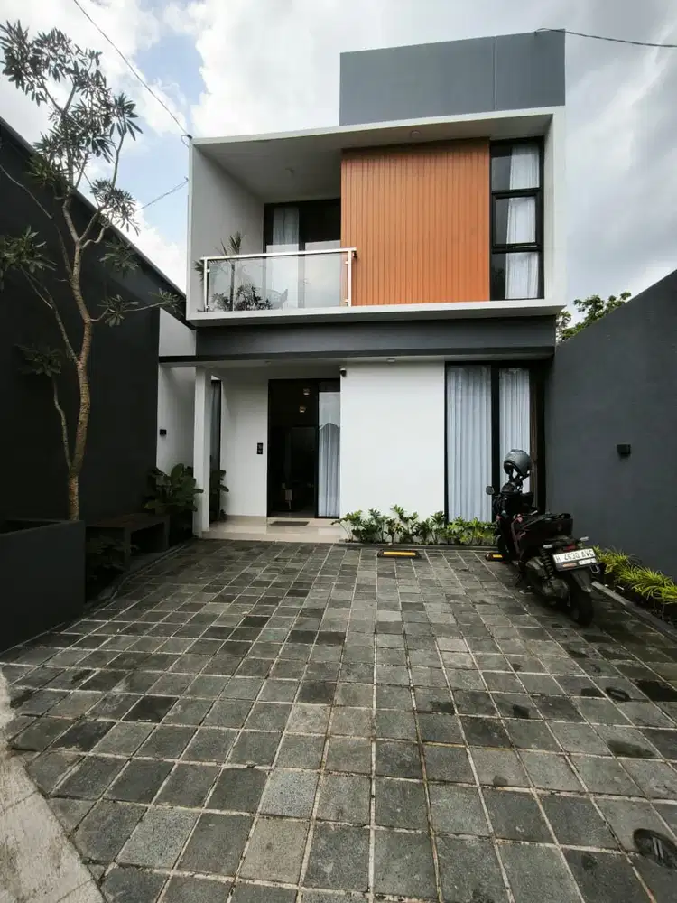 RUMAH 2 LANTAI BARU DI JAKAL KM 12